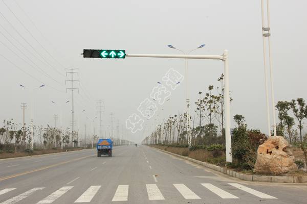 八角菱形杆信号灯-001